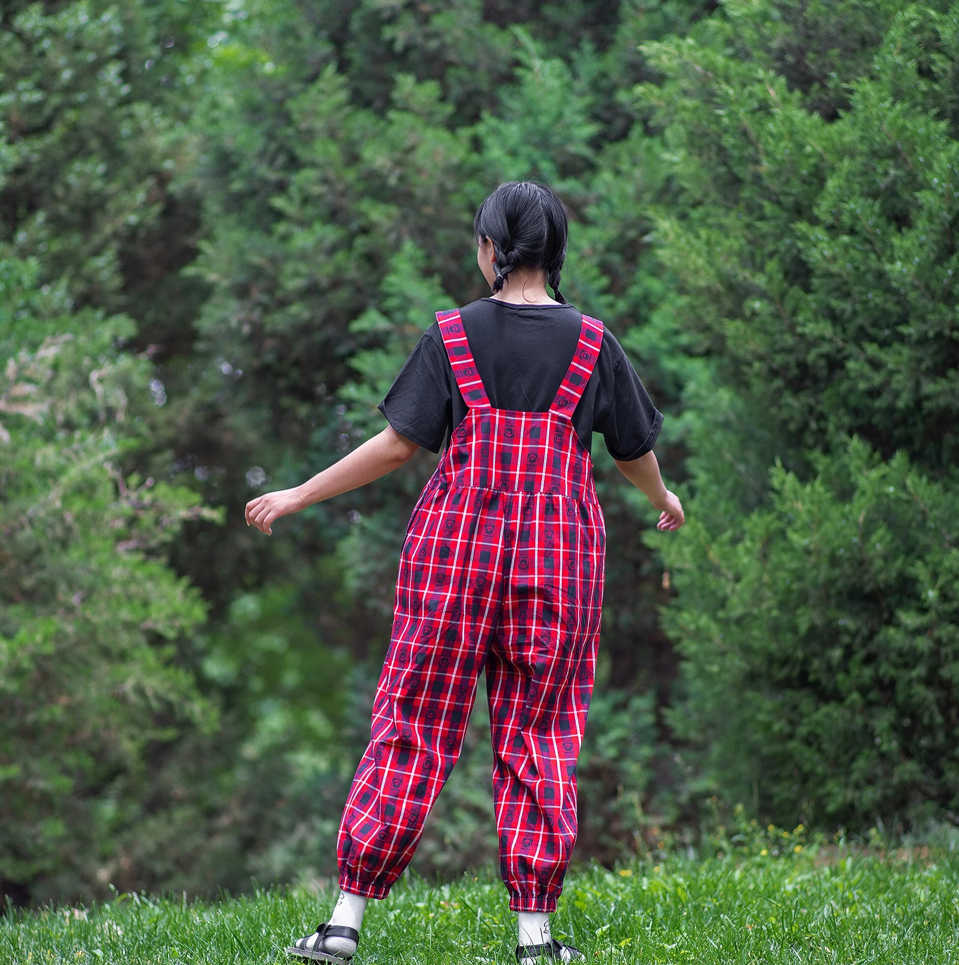 Quan Independent Design Plaid Bear Embroidery Wide Leg Jumpsuit Casual Pants Cotton l Waist Nine Points Length