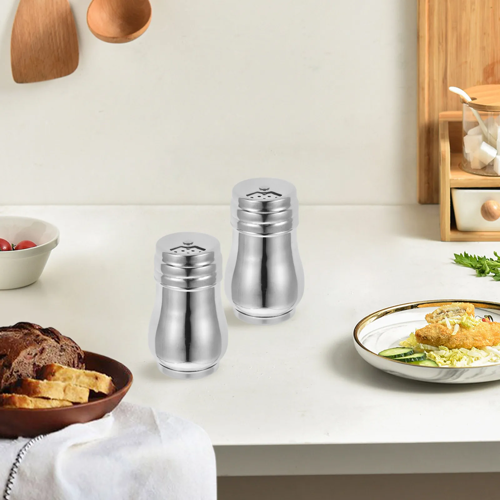 

2pcs Stainless Steel Spice Shakers Salt Pepper Container Large Capacity Rotating Design Kitchen Accessories Powder Bucket