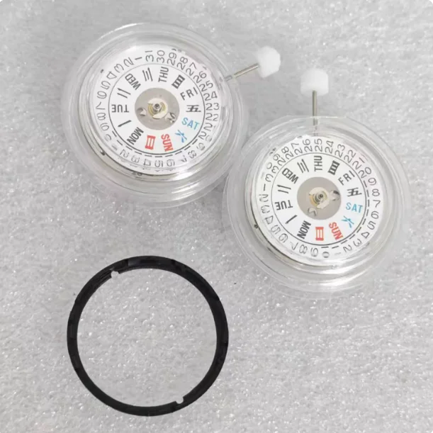 Watch accessories – Brand new NH36 automatic mechanical movement, made in China, movement date wheel without lume.
