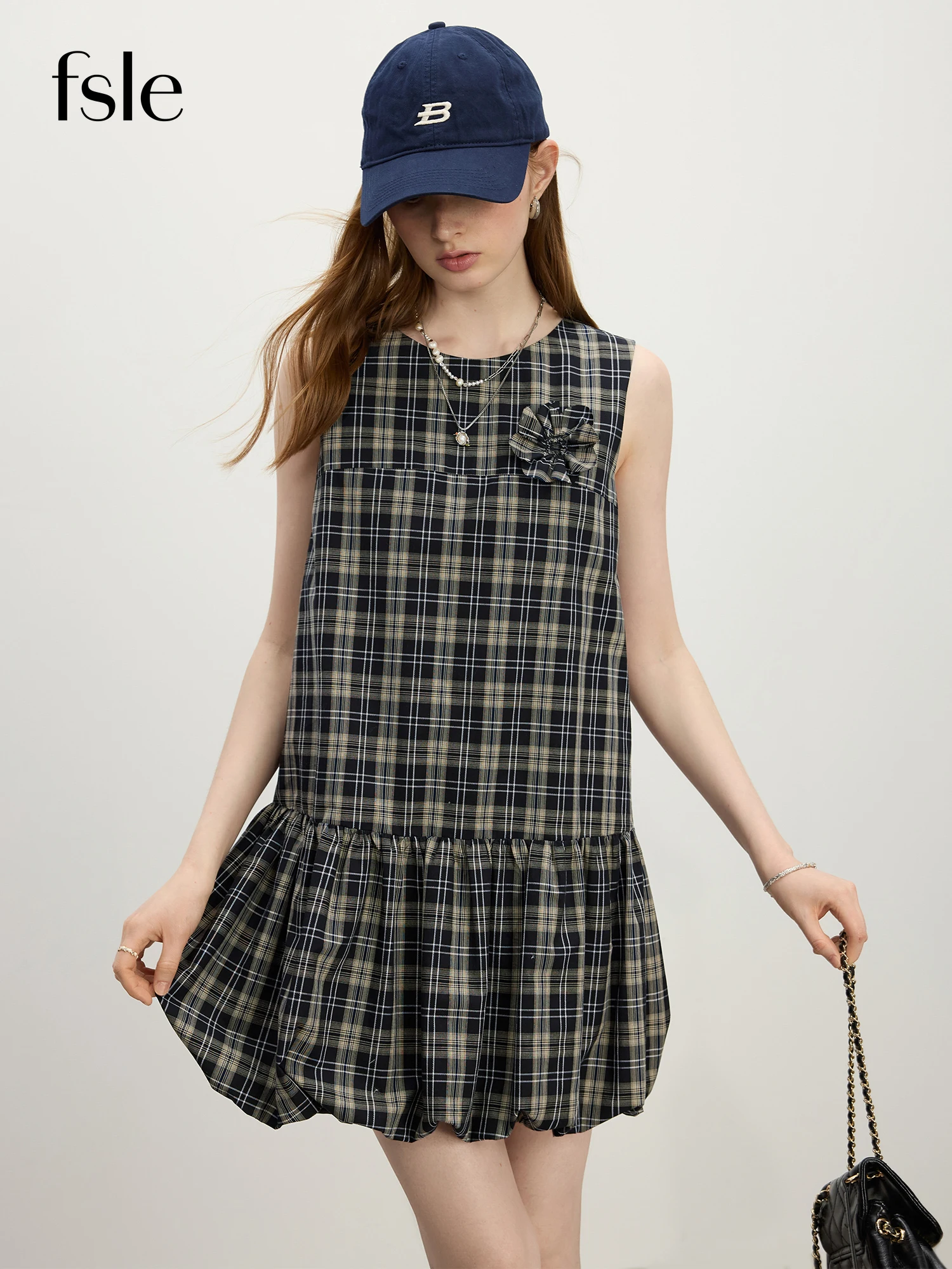 

FSLE Plaid Three-dimensional Flower Bud Dress Women's Summer 2025 New Style Small Sleeveless A-line Mini Dresses 25FS12393