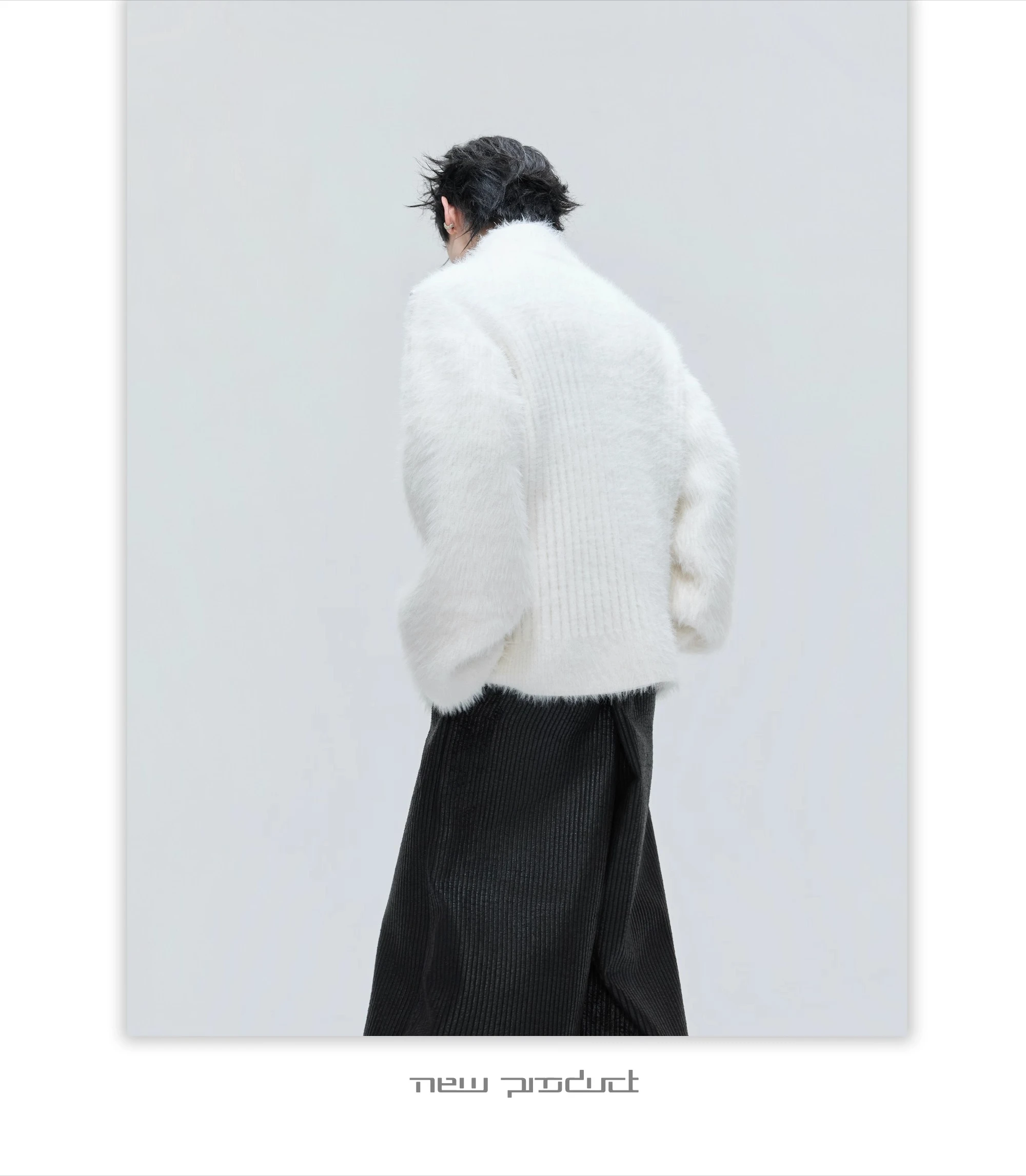 2025 Autumn Winter High Collar Plush Pearl Heavy Craft Sweater Fashion Men's High-end Gentle Thickened Zipper Knitted Cardigan