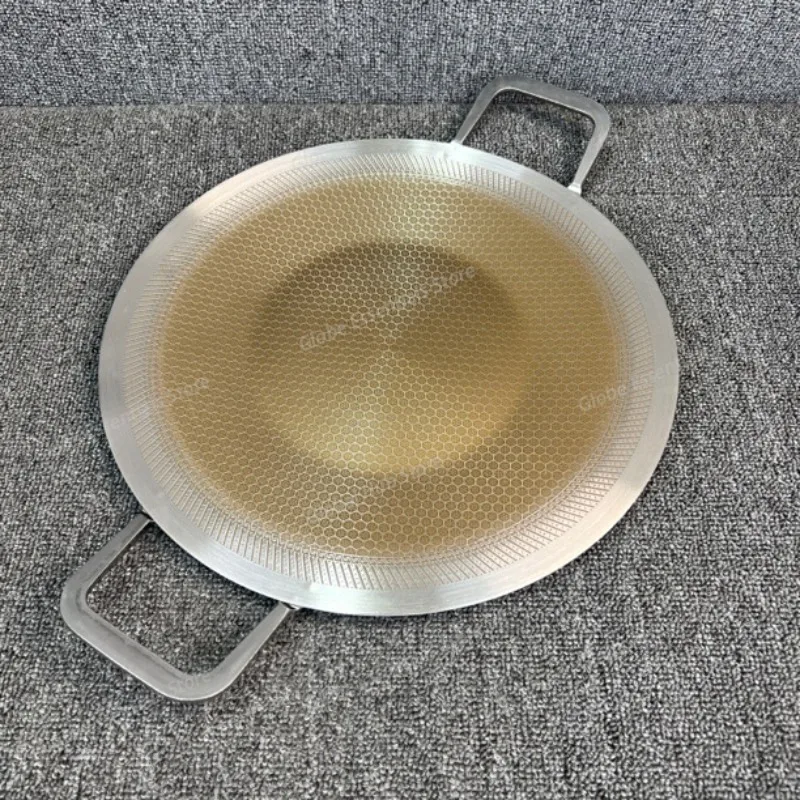 34CM Titanium BBQ Pan Thickened Uncoated Non-stick Cookware for Household and Outdoor Grilling Flat-bottom dual-sided processing