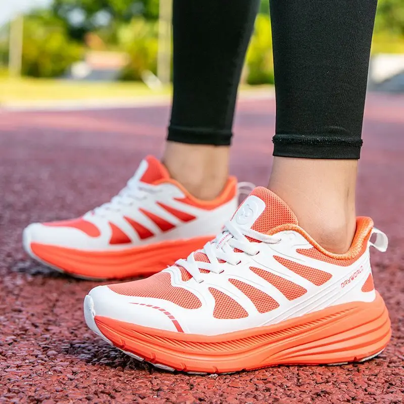 2026 New Luxury Walking Sneakers Men Comfortable Running Sneakers Man Anti-Slip Outdoor Sports Shoes Unisex Running Sports Shoe