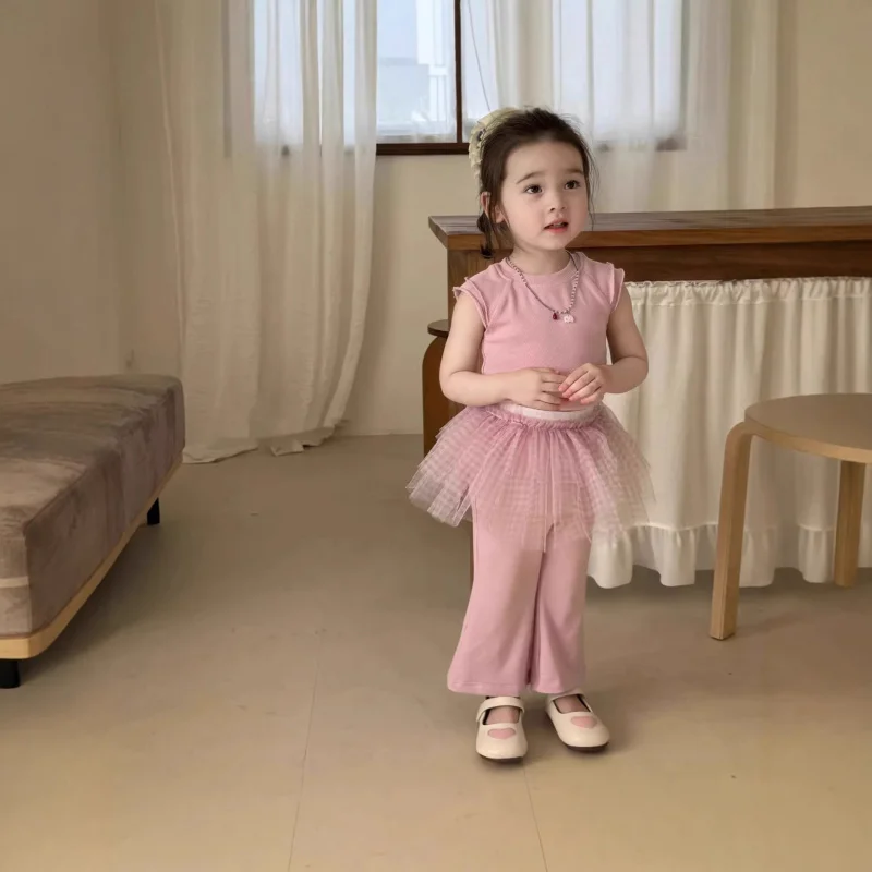 

2026Summer new girls' clothing set: vest, bell-bottom pants, and tulle skirt three-piece set for baby girls, slim-fit princess s