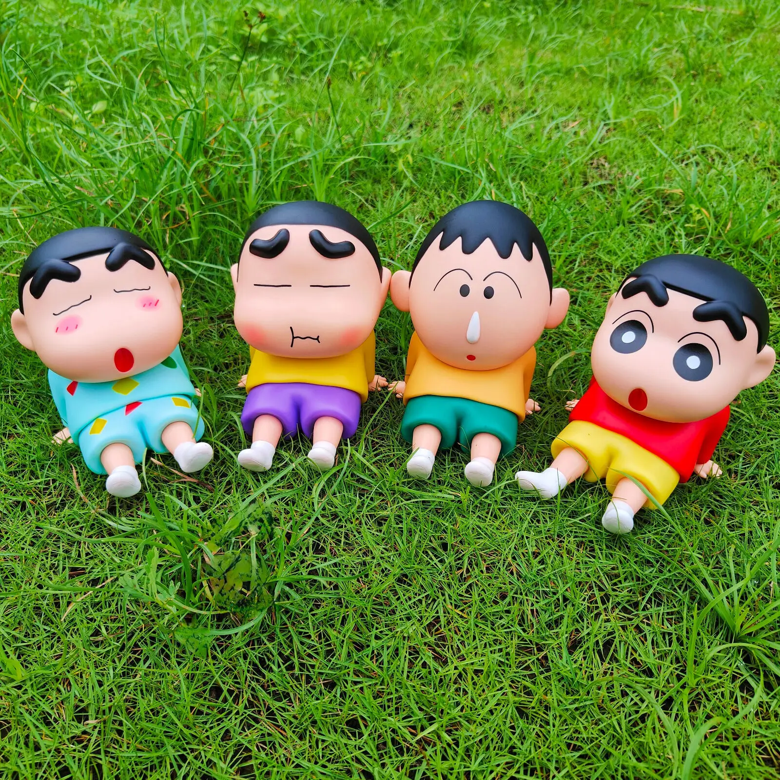 Crayon Shin-chan Boochan Action Figure Phone Holder Nohara Shinnosuke cute Collection Model Toys Kids Gifts