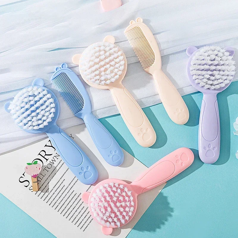 Baby Comb Hair Removal Brush Newborn Boys and Girls Baby Shampoo Soft Brush Comfortable and Suitable for Infants Aged 0-3 Years