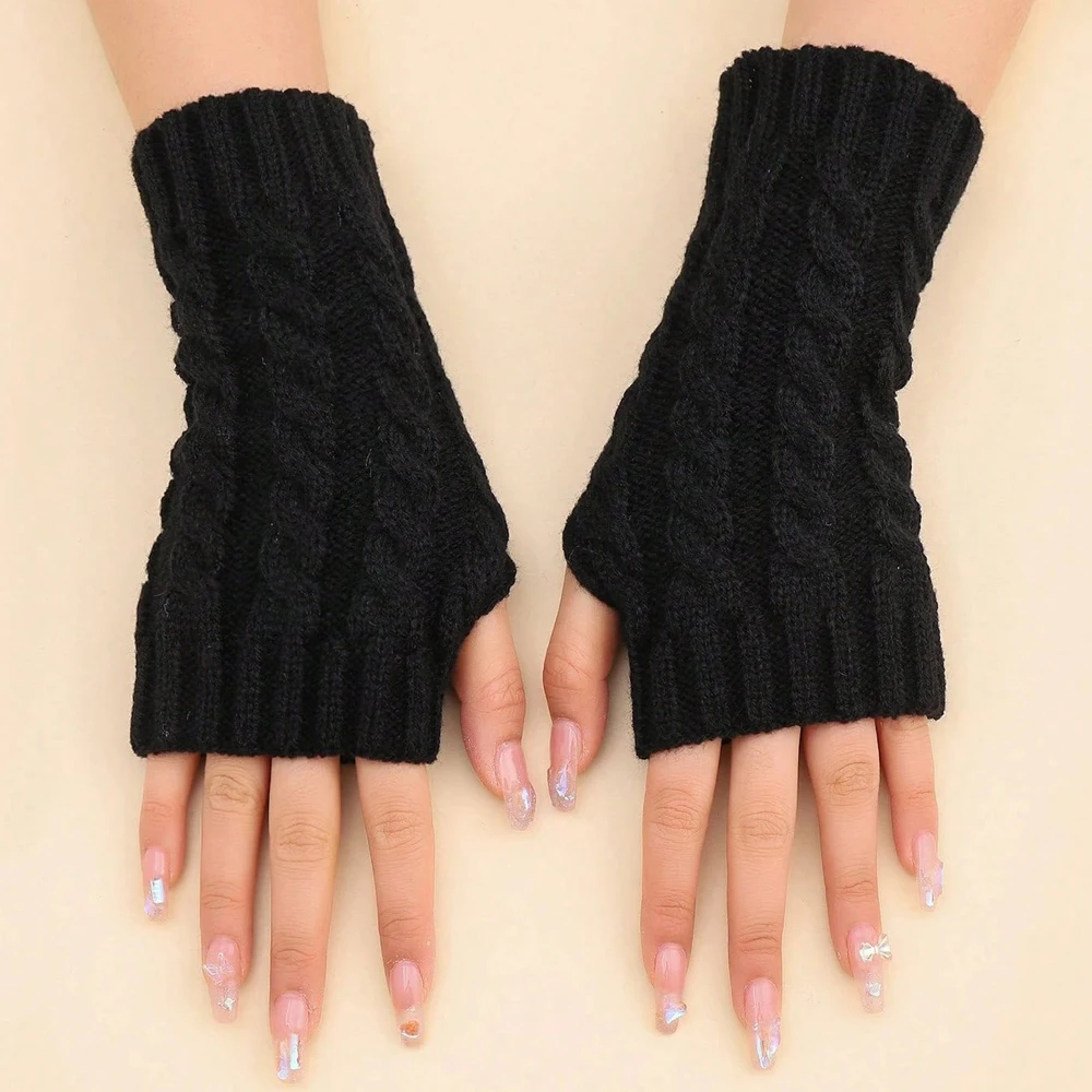 Black Short 100% Linen Fingerless Gloves, Suitable for Keeping Warm in Autumn and Winter, a Great Gift Choice for Valentine's Day, Perfect for Wearing in Autumn and Winter