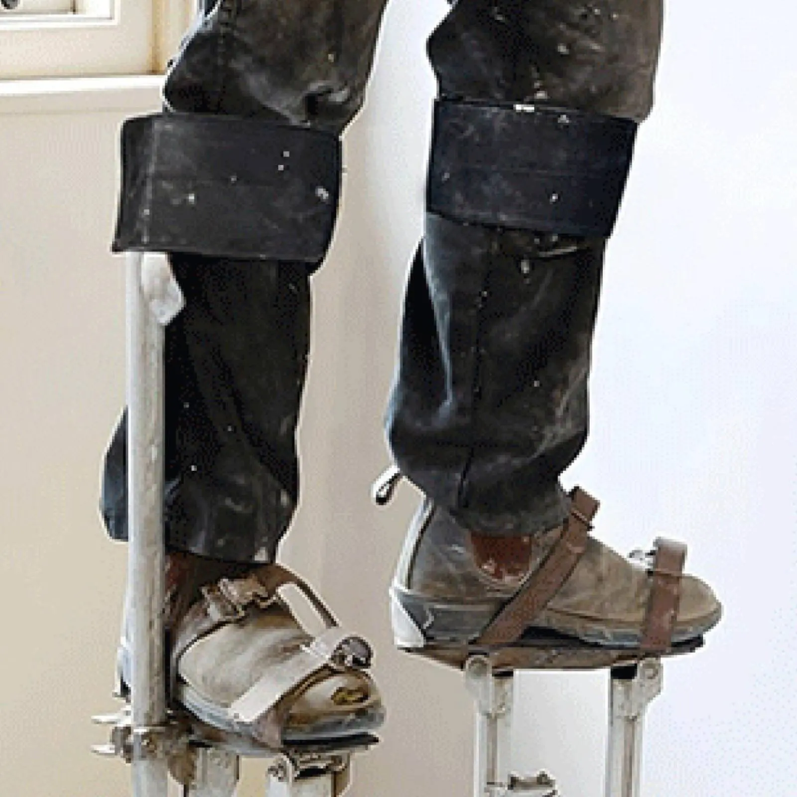 Image 7: 2 Pièces Sangles de pieds de charnière pour cloisons sèches, entièrement réglables, rembourrées, universelles et faciles à nettoyer