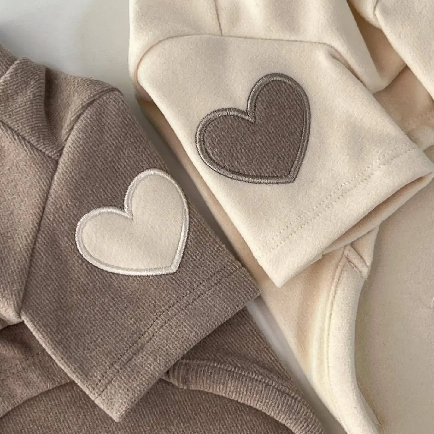 Heart Print Pet Hoodie 2