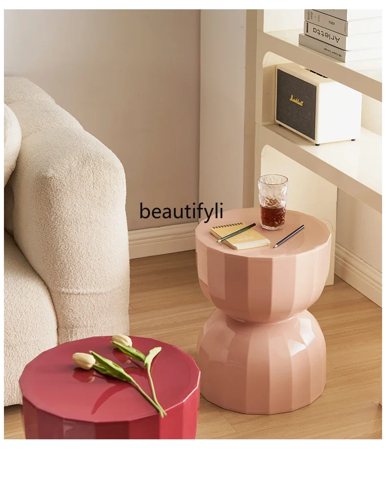 

Creative Coffee Table Nordic Timer Hourglass Side Table Corner Designer Sofa Small Coffee Small Apartment Stool Bedside Table
