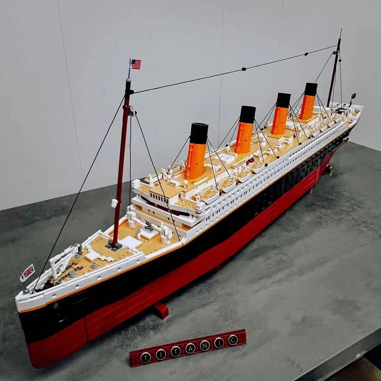 

In Stock Now - 99023 Compatible 10294 Titanic Large Cruise Boat Ship Steamship Bricks Building Blocks Children DIY Toys