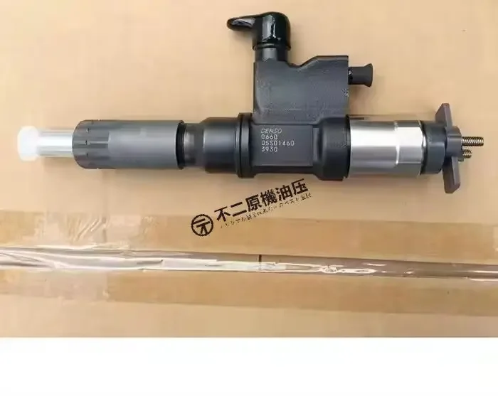 حاقن قضيبي مشترك أجزاء محرك الديزل حاقن الوقود 095000-8901 095000-8900 ل ايسوزو 4HK1