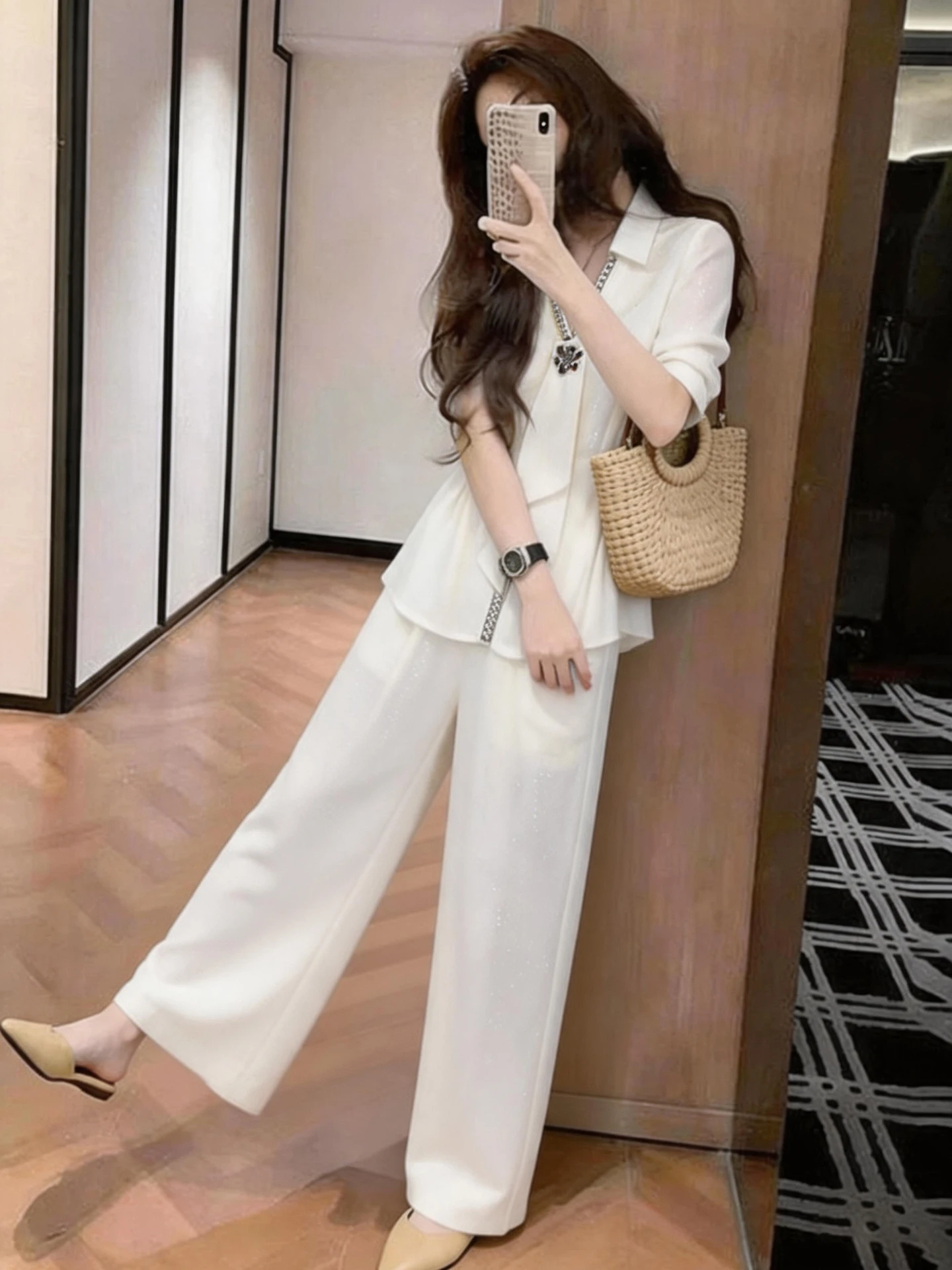 

Shiny Sequin Two-Piece Set Women's Summer 2026 New Style Elegant High-End Feelings Diamond Embellished Collared Shirt And Pants