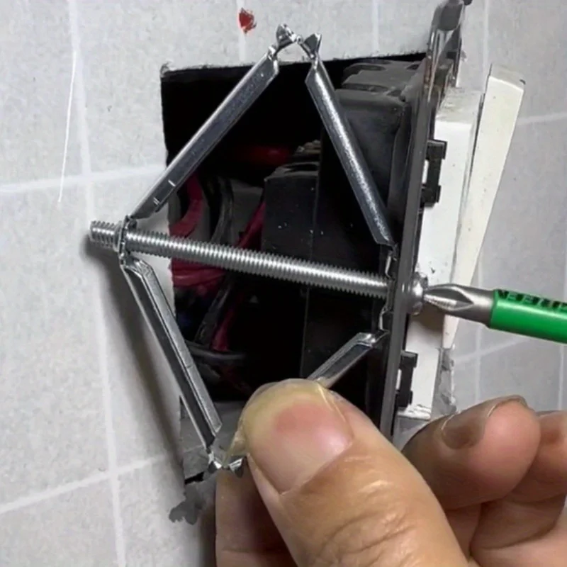 

10pcs Switch Socket Repair Cassette Repairer 86-Type Socket Boxes Replacement Fixed Support Rod Wire Box Repair Accessories