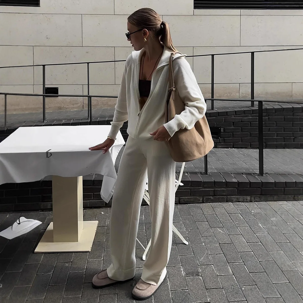 Americano europeu nova moda feminina cor sólida solta casual na moda simples 2 peças conjuntos com capuz zíper casacos calças de perna larga