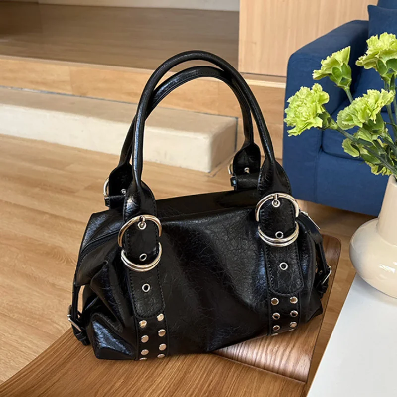 

Korean Style Studded Shoulder Bag For Women High-end Texture Large Capacity Underarm Bag Trendy Belt Buckle Design Biker Handbag