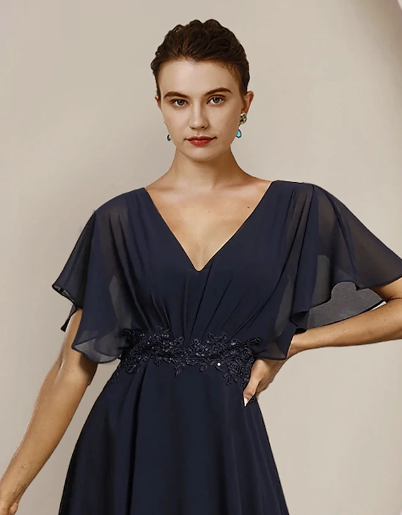 Jumpsuit  Mother of the Bride Dress Formal Wedding Guest V Neck Floor Length Chiffon Short Sleeve with Beading Appliques 2024