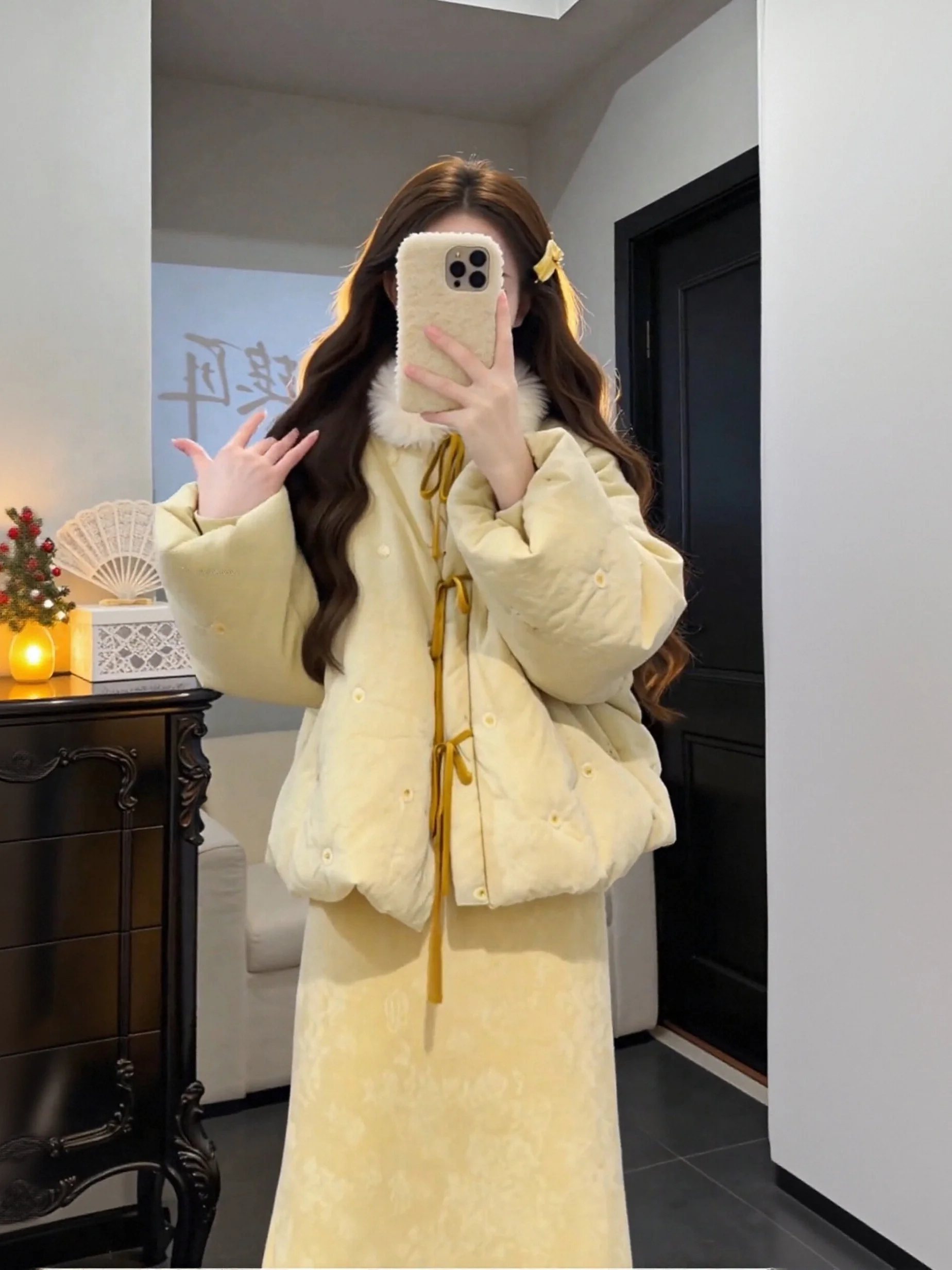 

2025 Winter Thiened Korean Sle Warm Cotton Jaet Bread Coat Small Size Faionable Commute Loose Fit Long Sve Coat