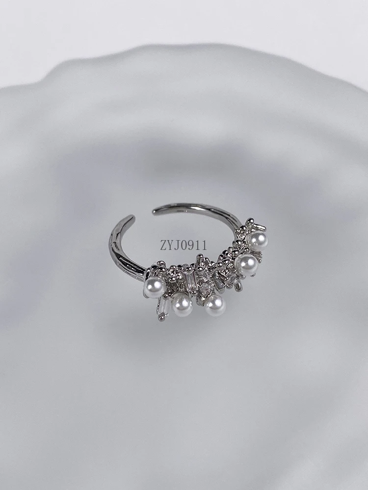 Semplice anello di perle da donna squisito micro-intarsiato zircone aperto anello per dito indice gioielli a mano