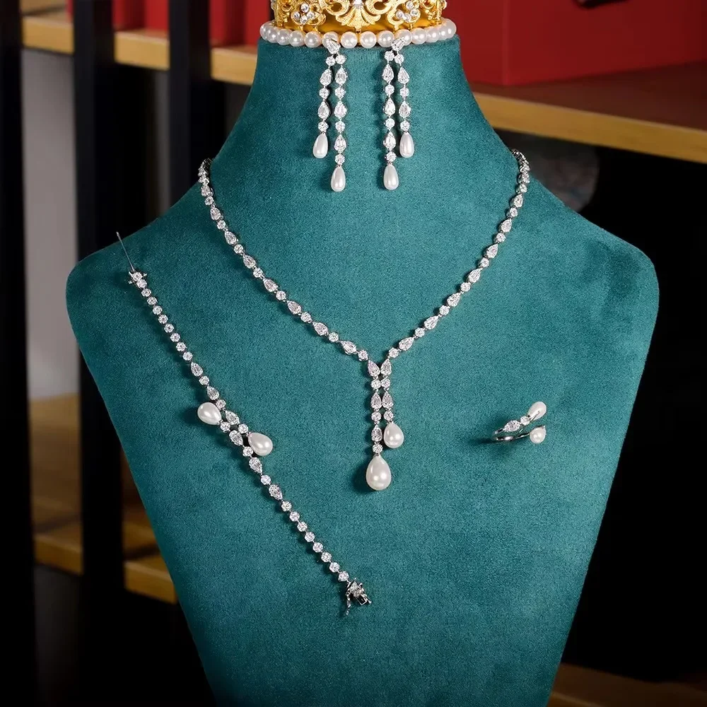 

[Luxury and Sophisticated Style] Anti-particle Zirconia Jewelry Set - Necklace, Earrings, Ring, Bracelet Set Elegant Style Item