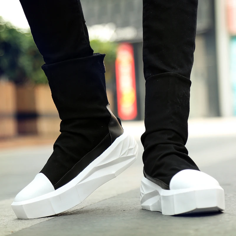 Thick soled men's high top shoes Fashionable Black and White versatile style  Youth Outdoor party Leisure Walk office shoes