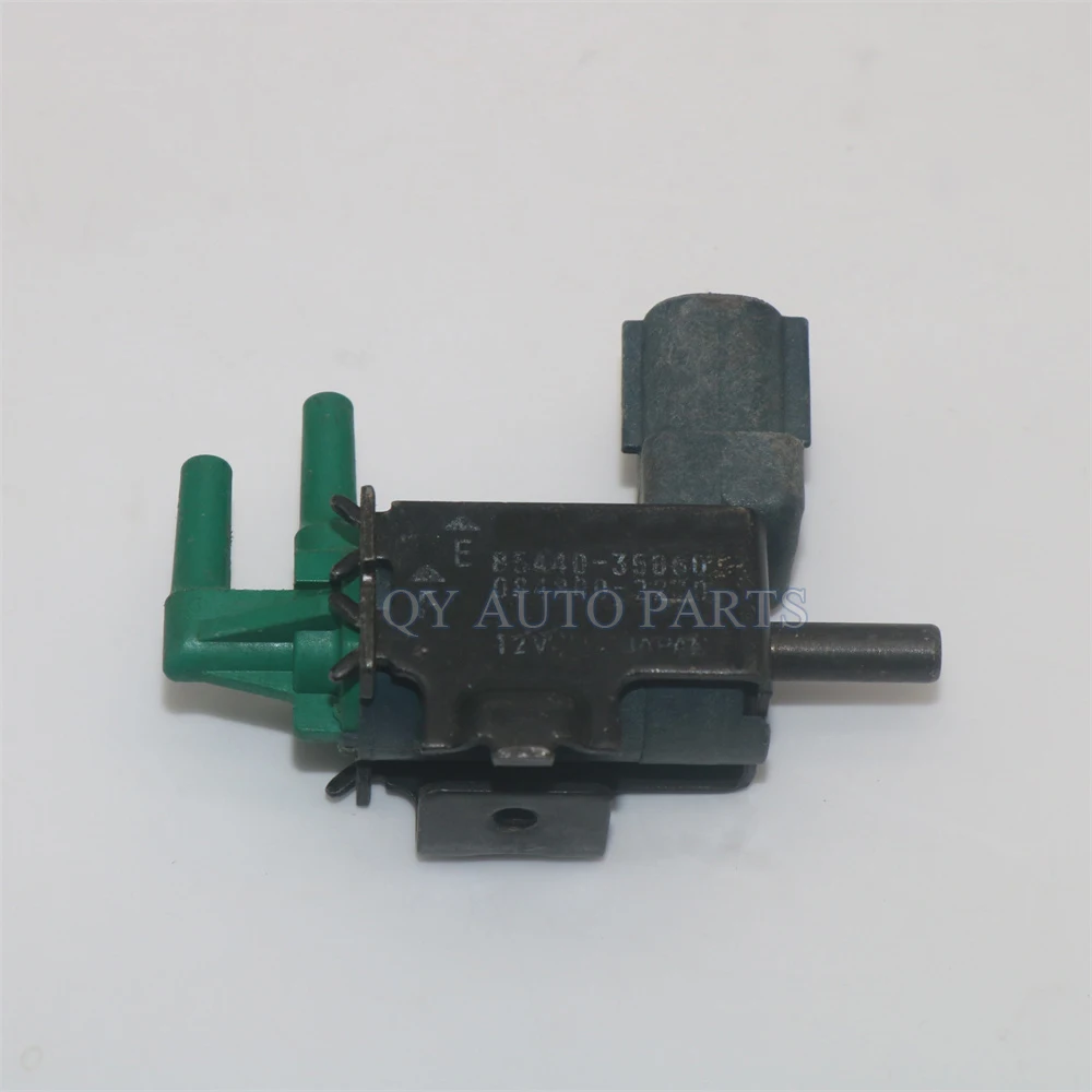 

85440-35060 Vacuum Switching Valve for Toyota 4Runner Hilux Surf 1KZT 1KZTE Engine