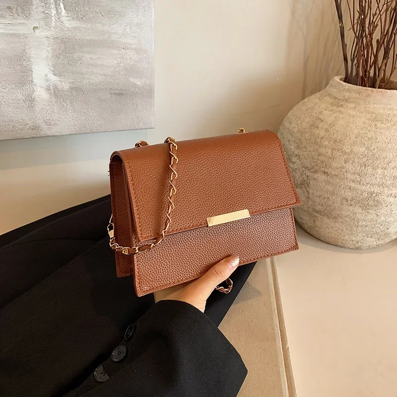 Premium texture casual solid color versatile shoulder messenger bag