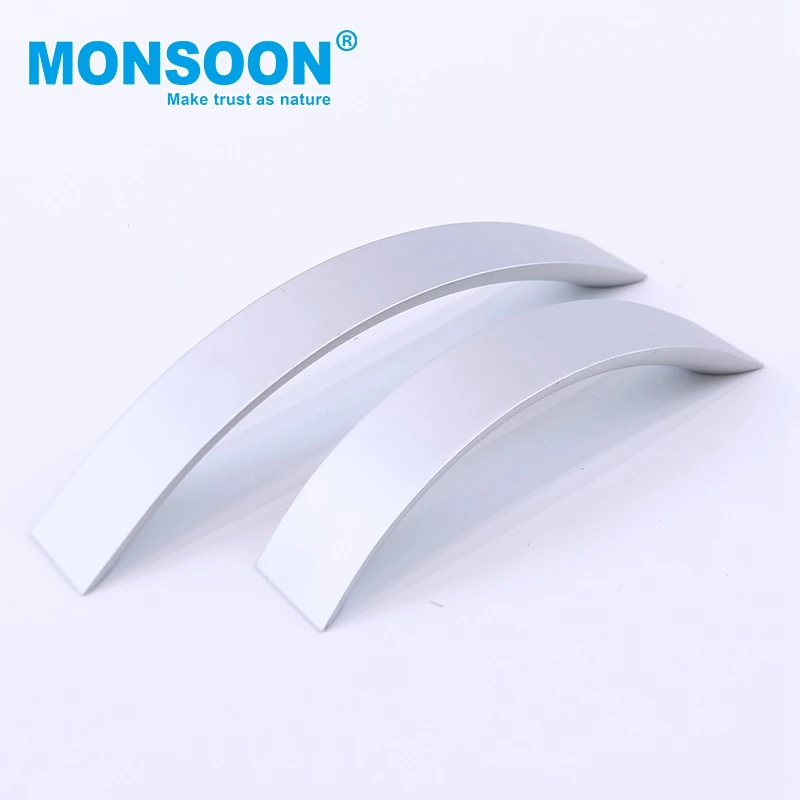 Скрытая ручка раздвижной стеклянной двери Ручка двери шкафа тянет алюминиевую скрытую ручку шкафа