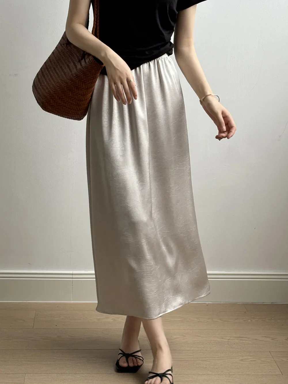 2024 Summer New Women's Skirt Satin Embossed Split Elastic High Waist Long 9735