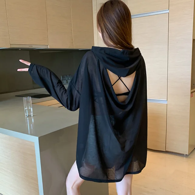 2024 Woman Sun Protection Backless outfit Clothing Female Summer Ladies Thin Long Sleeve Outdoor Sports Hooded Student Tops Z952