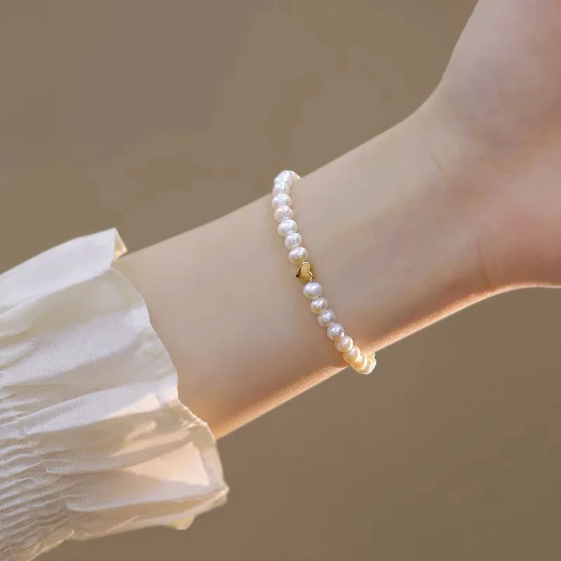 

Natural Freshwater Pearl Bracelet for Women, Exquisite Versatile Heart Elastic Bracelet, Classic French Retro Bracelet, Women's