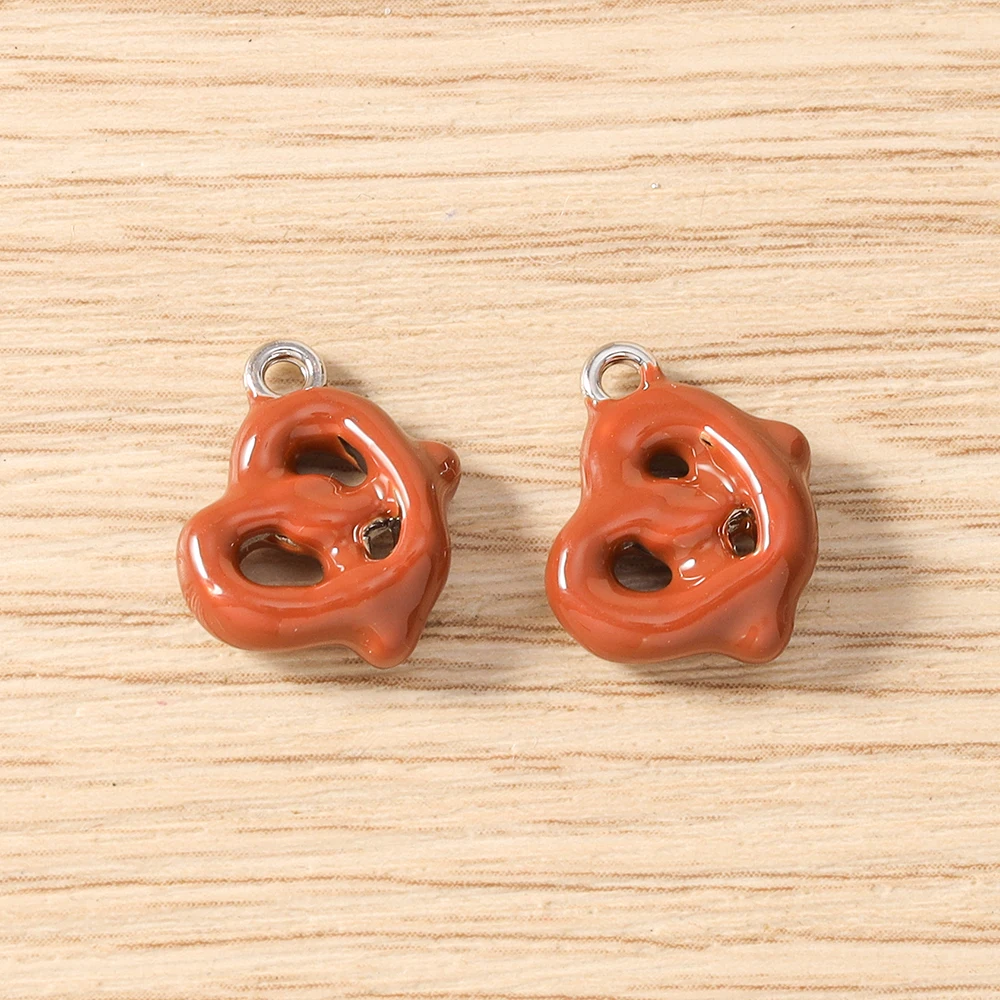 5 Stück Gemischte Niedliche Lebensmittel-Anhänger, Emaille-Kuchen- und Brot-Charms für die Herstellung von Ohrringen, Halsketten, Armbändern, DIY-Bastelarbeiten und Schmuckzubehör – Detail 15