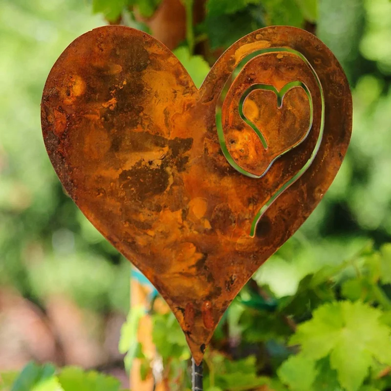 

1PCS Heart In The Garden Love Pillar Inserted Heart Stake In The Garden Rusted Heart Made Of 14Ga Metal