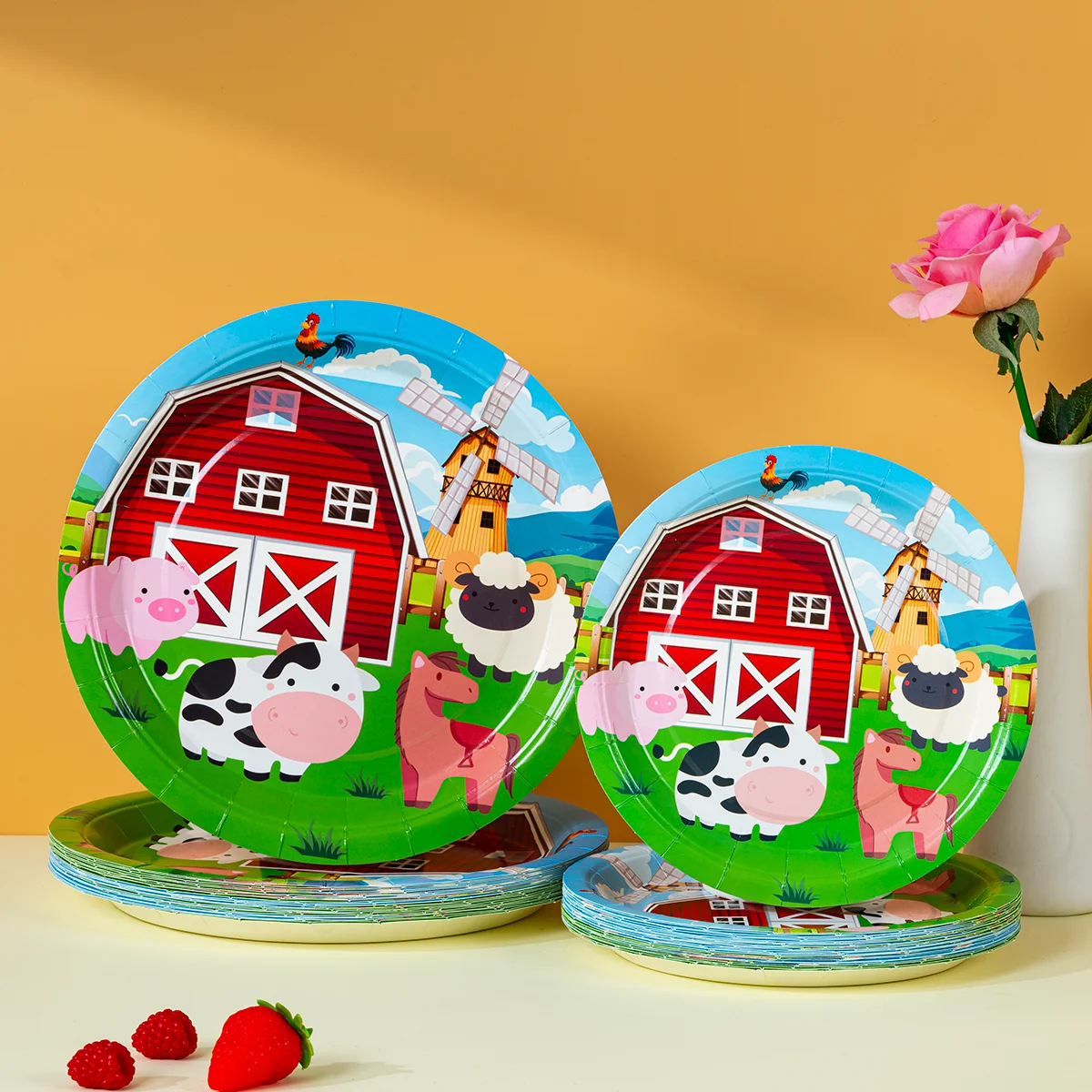 Einweg-Pappteller mit Bauernhof-Tiermotiven (Kuh, Schwein, Schaf) für Partys und Geburtstage im Farmhaus-Stil