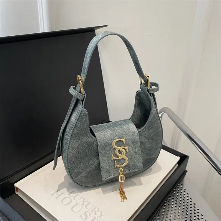 

Новая женская люксовая сумка на плечо 2026 года, уникальный дизайн, регулируемый ремень, элегантная сумка-тоут в стиле бохо-шик для повседневных выходов