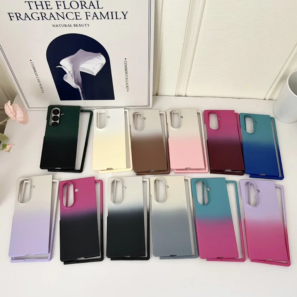 Bunte Kunststoff-Hartschalen-Handyhülle mit Farbverlauf für Samsung Galaxy Z Fold 7, 6, 5, 4, 3, ZFold7, Anti-Drop-Schutz, Rückseite