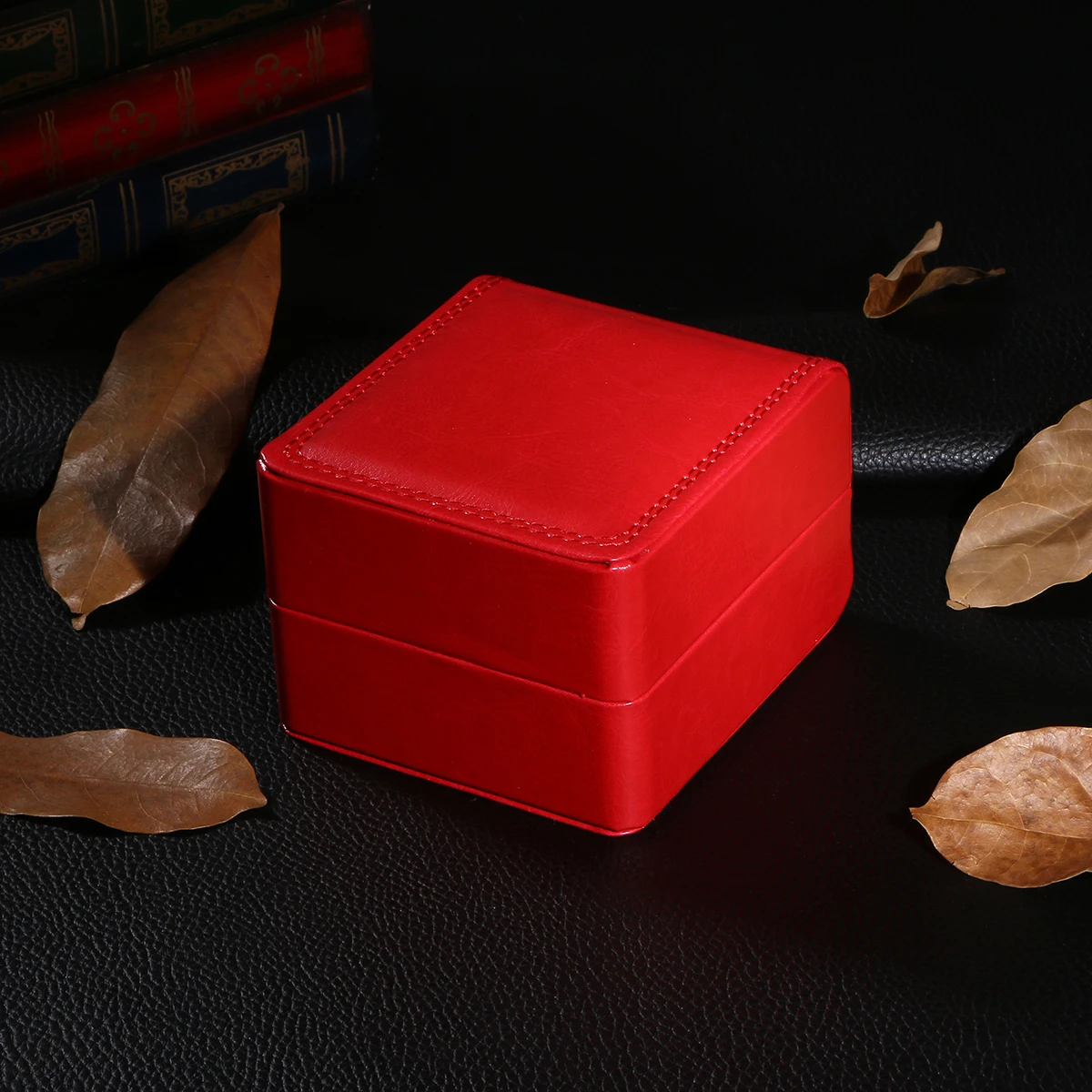 

Luxury PU Watch Box Case with Removable Pillows for Storage Display Men Women Single Grid Jewelry Holder