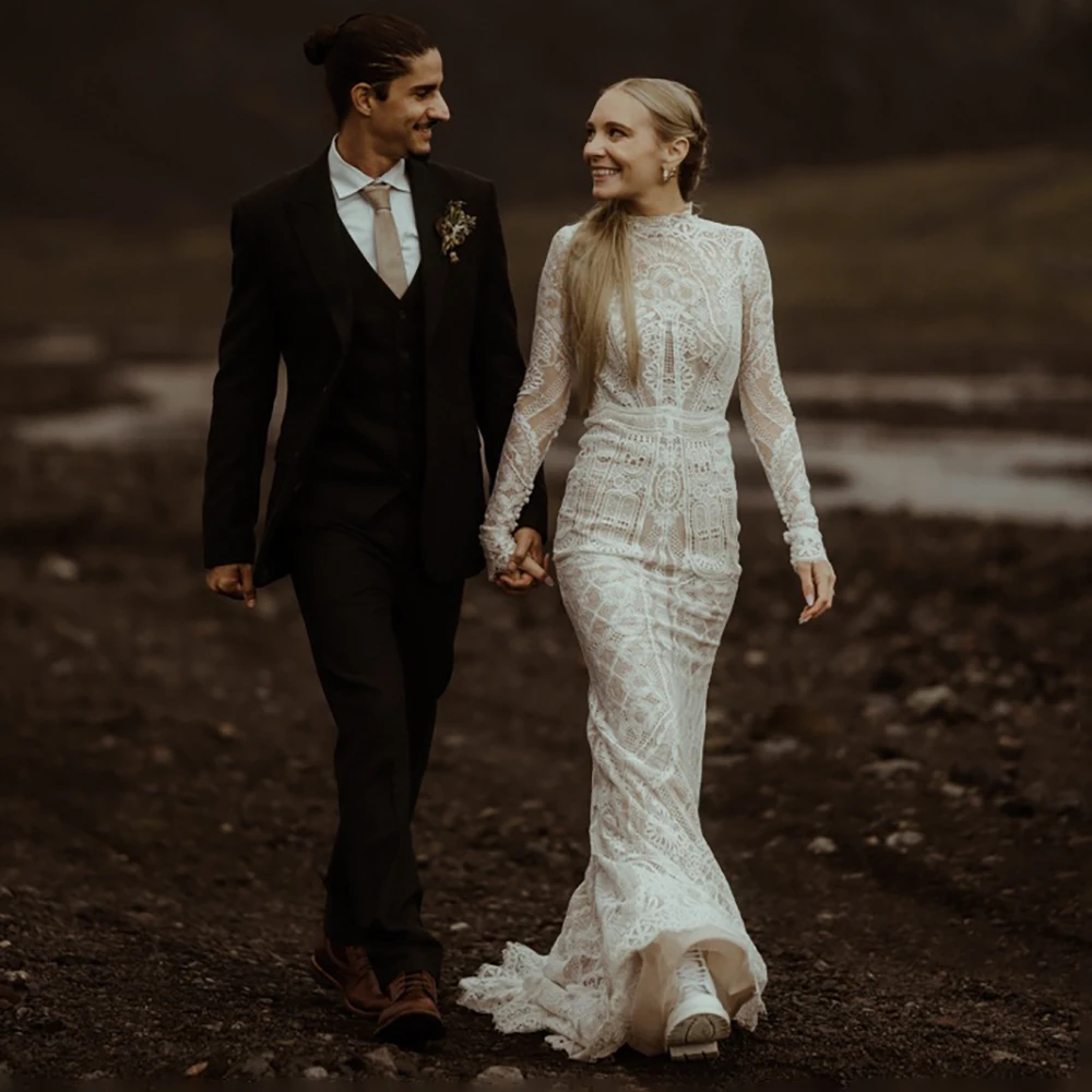 Elegant Western Elopement Bridal Gowns Customized Buttons Open Back Mermaid Fitted Long Sleeves Lace High Collar Wedding Dress