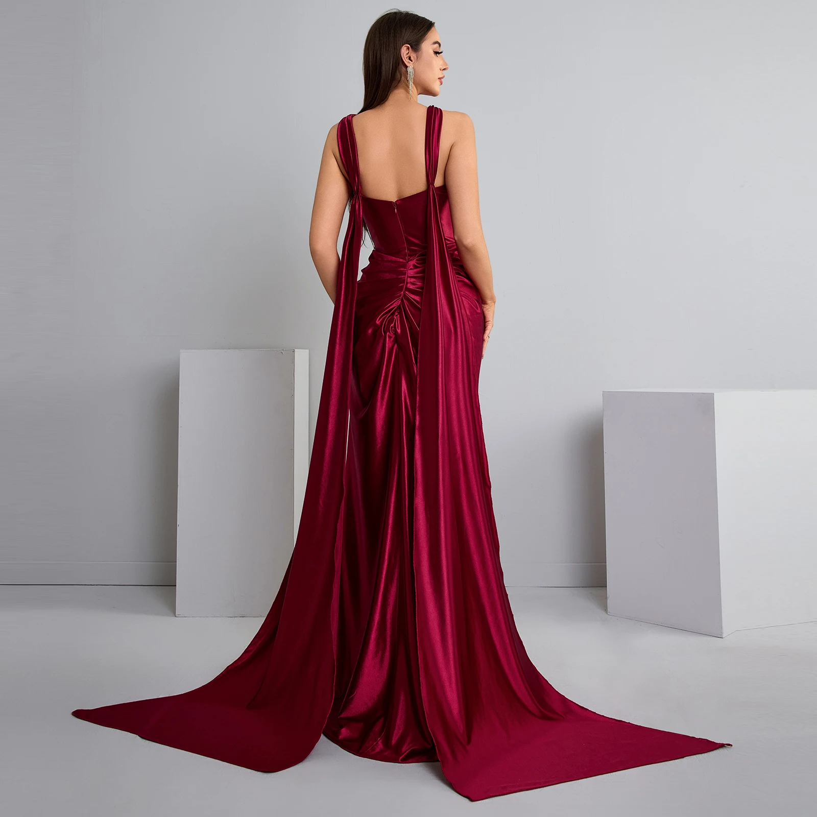 Elegant Halter Pleated Evening Dress High Slit Satin Gown shawl Satin Party Dress