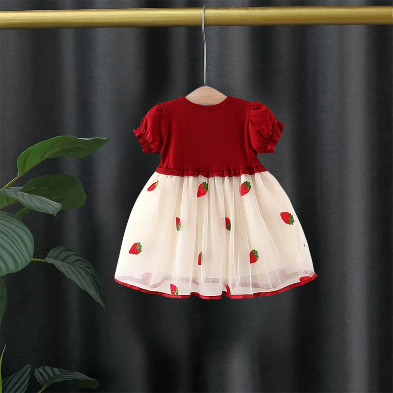 فستان صيفي بأكمام فقاعية لملابس الأطفال البنات بعمر 0-2 سنة فستان الأميرة لحفلات أعياد الميلاد والبنات على شكل فراولة #2