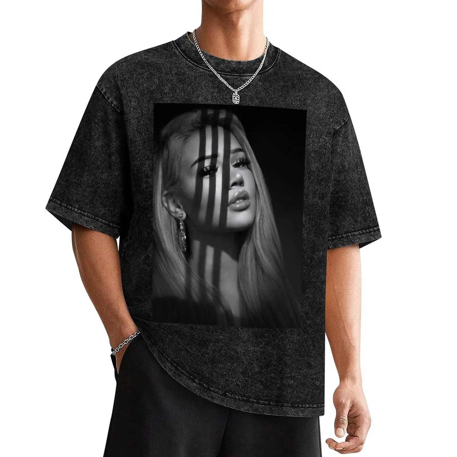 

Lover Gifts Shirin David Graphic T-Shirt sweat shirts graphic plus sizes t shirts for men cotton