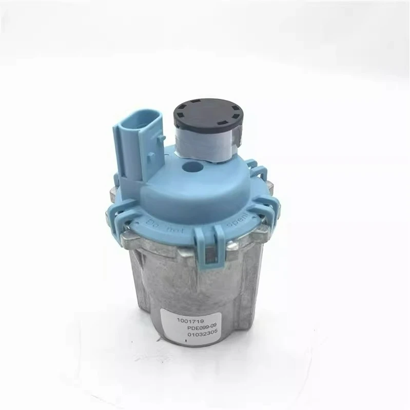 

Подходит для насоса мочевины Dongfeng Tianlong KL в сборе VL, флагманского двигателя насоса мочевины 1205710-T69L0 Dines