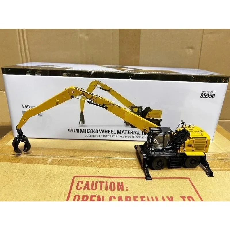 DM 1:50 for CAT MH3040 Caterpillar Raw Material Processor Alloy Engineering Vehicle Grab Model 85958
