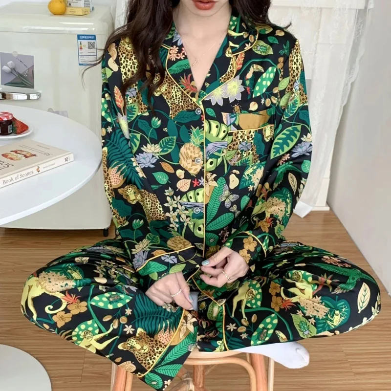 

Pajamas Women's Silk Long-sleeved Pajamas Pajamas Suit Flower Printed High-grade Ice Silk Can Be Worn Outside Home Wear Pajamas