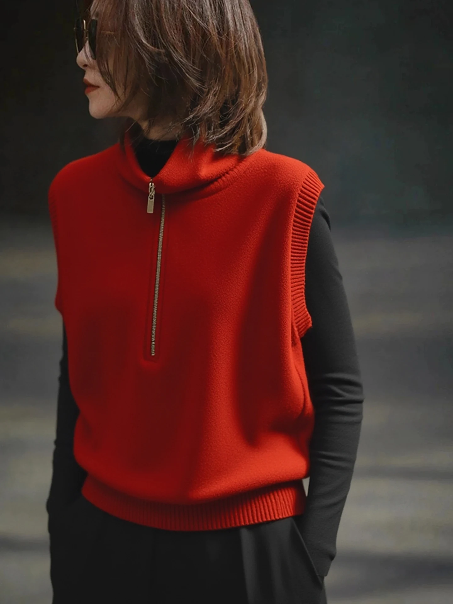 

Элитный красный вязаный жилет Cisas для женщин, на молнии, с высоким воротником, теплый, зимний, модный, корейский свободный крой