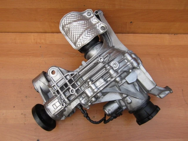 

Other Automotive Transmission Systems Q5 Automotive Differential Assembly 0B0500043K