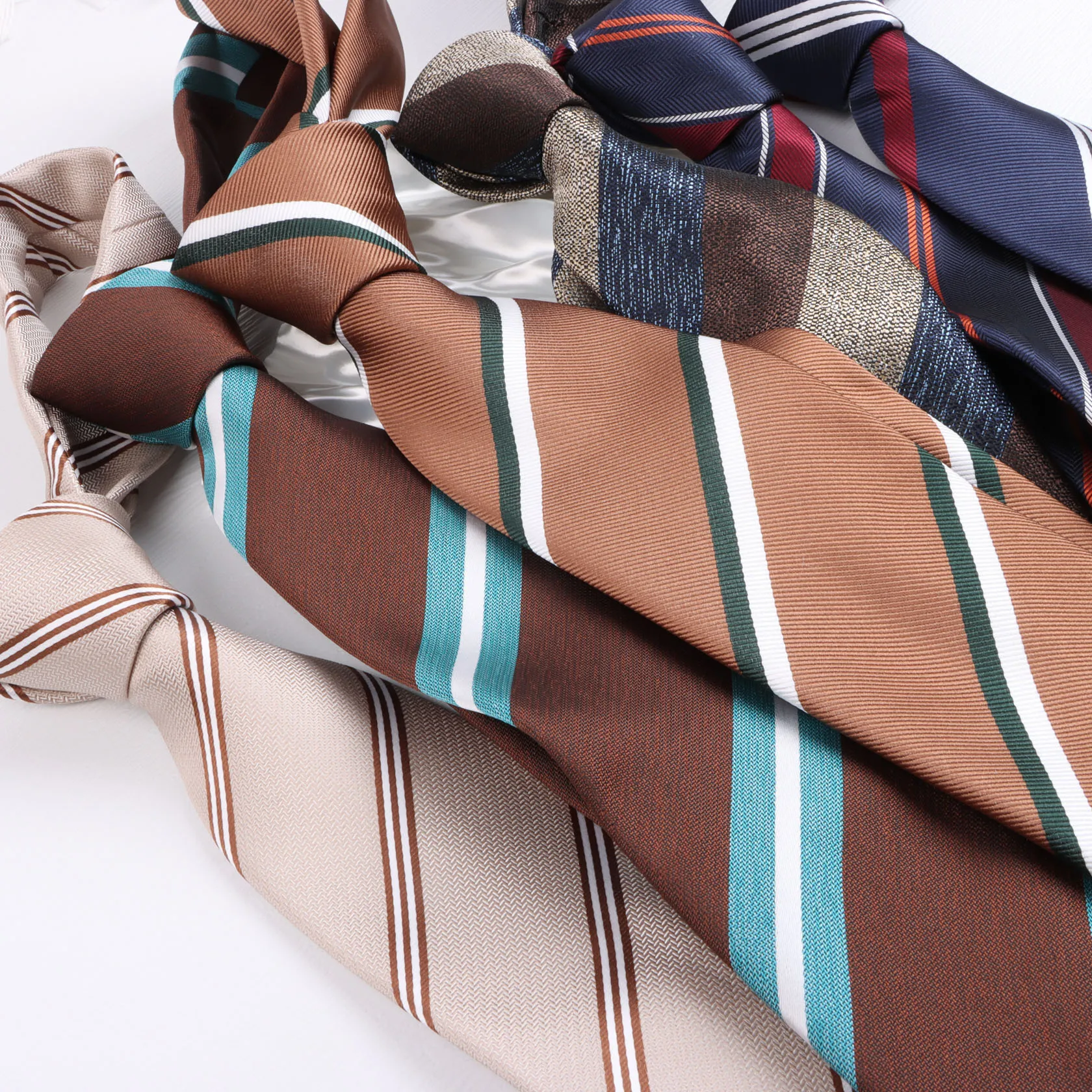 Classic 8CM Mens Luxury Necktie Jacquard Woven Striped Ties For Man  Ascot Neck Tie For Man Formal Business Party Groom Wedding