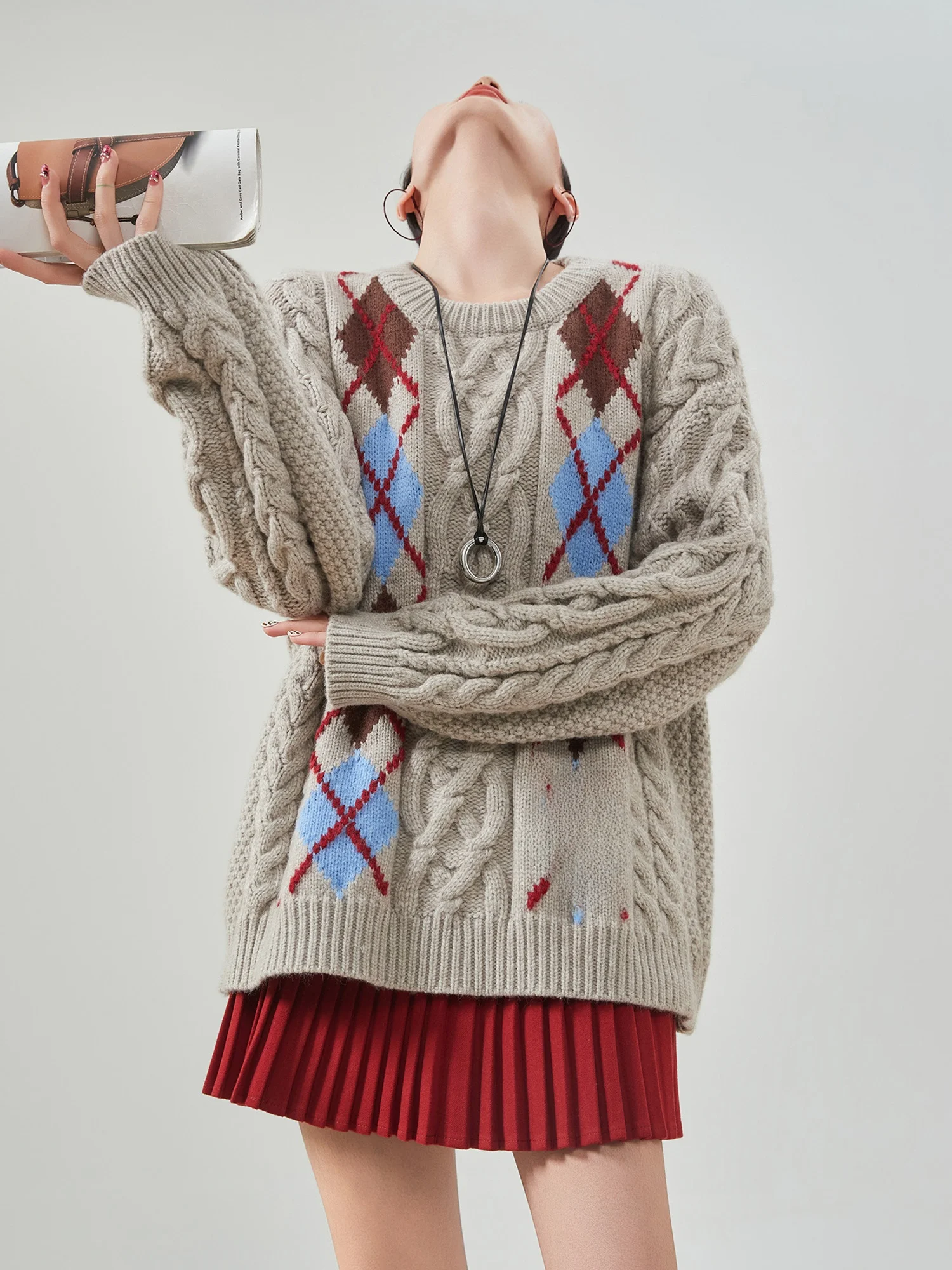 

Handmade Thiened Knitted Sweater Women's Vintage Lazy High-End Feeling Crochet Diamond Pattern 3D Flower Winter Coat