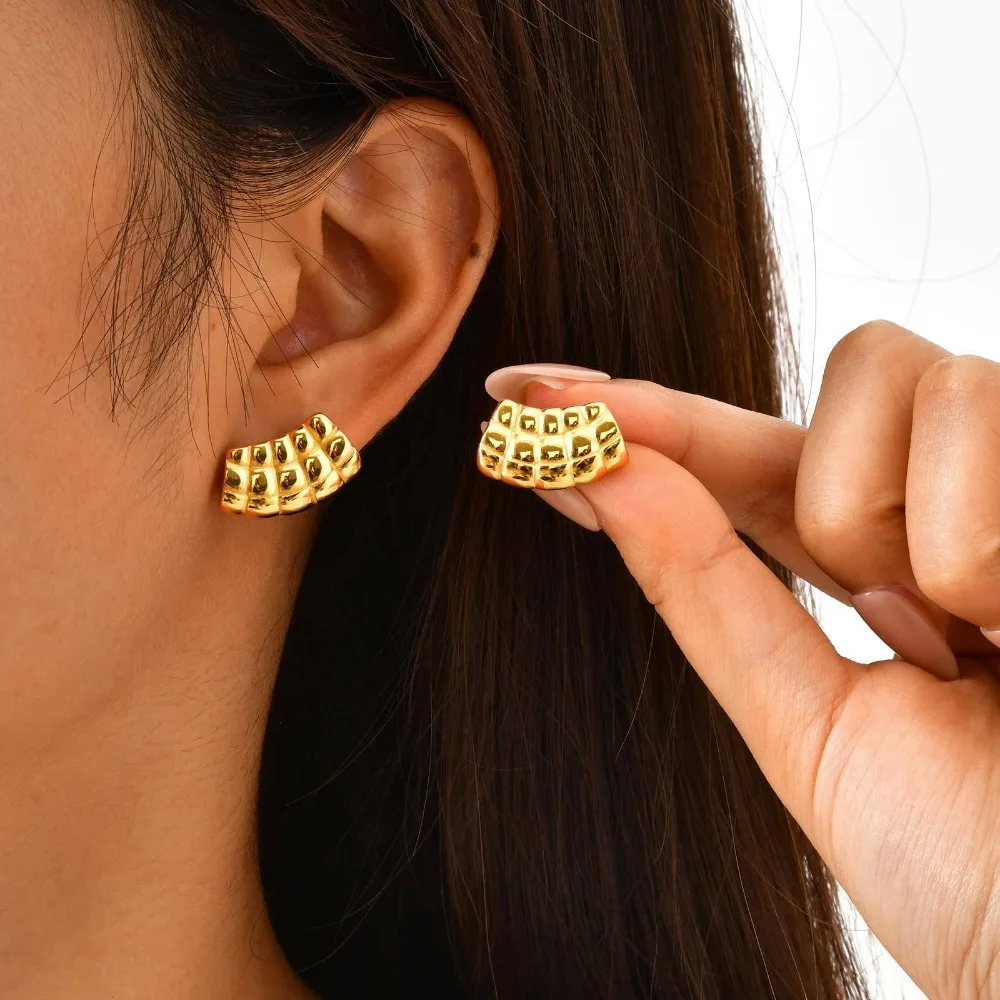 Tigrade Fan-shaped Weaving Texture Stud Earrings For Women Gold Plated Stainless Steel Geometric Earring Party Punk Jewelry Gift