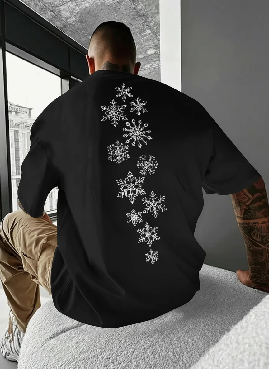 

Men's Black Casual Short Sleeve T-Shirt with Snowflake Graphic Print - Crew Neck Summer Tee Breathable & Comfortable Fit Trendy